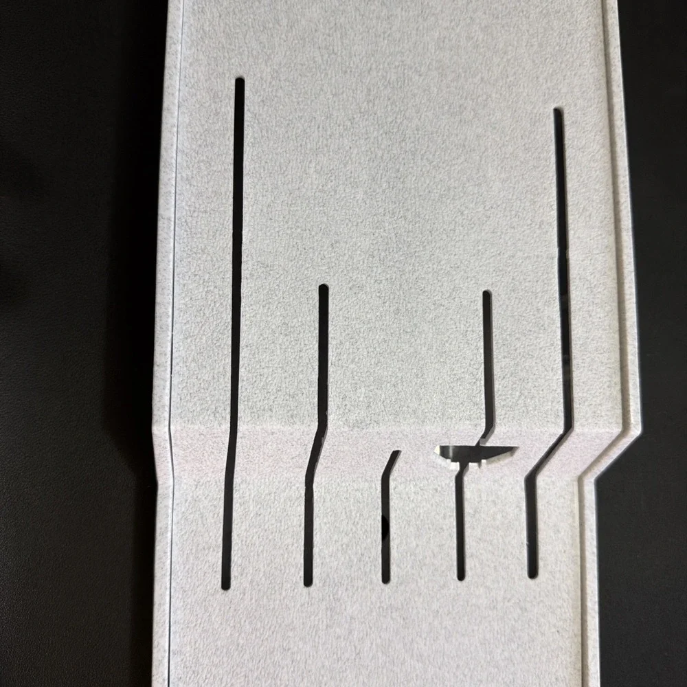 Cutco #1742 Knife Wall Mount White Rack Holder holds 5 Knives